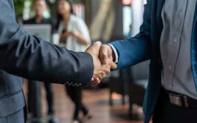 5 Icebreaker Tips for Networking at Tradeshows 